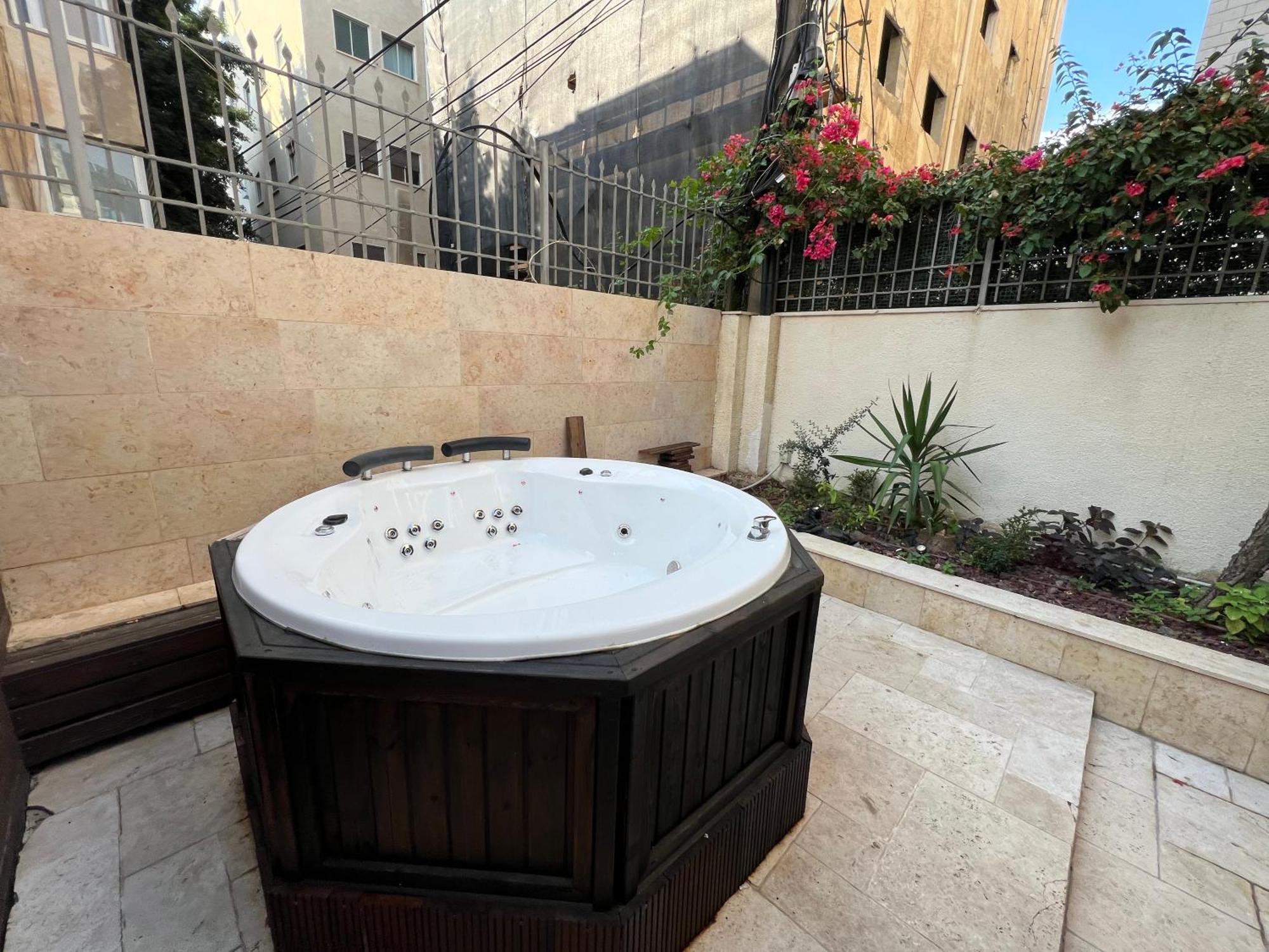 Beer Garden Hotel Tel Aviv Eksteriør bilde